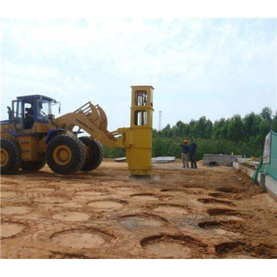 液压夯机在济乐高速南延项目中